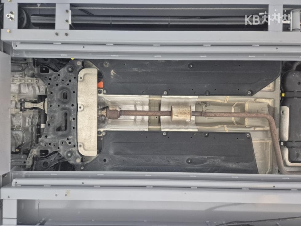 Хюндай The New (фейслифт) Avante (Elantra) Хибрид (CN7)1.6 HEV Modern - 26