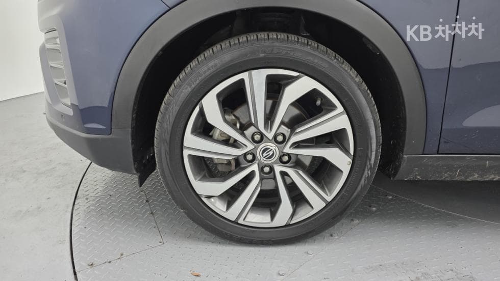 КейДжи Мобилити Тиволи Air(X150)1.5 Бензин A3 - 6