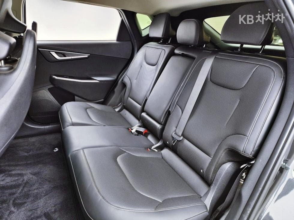 Киа EV6롱 레Местен지 2WD Air - 9