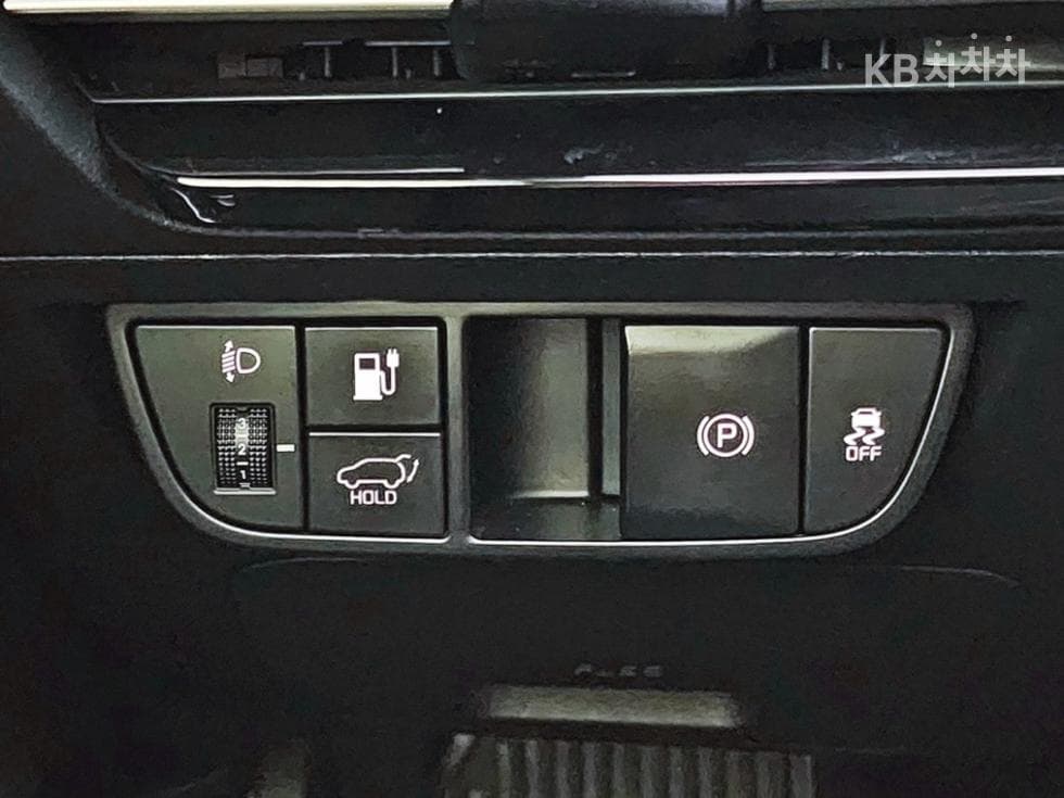 Киа EV6롱 레Местен지 2WD Air - 10