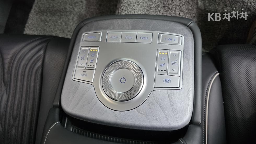 Genesis G80(RG3)2.5 Turbo Gasoline Direct Injection AWD - 20