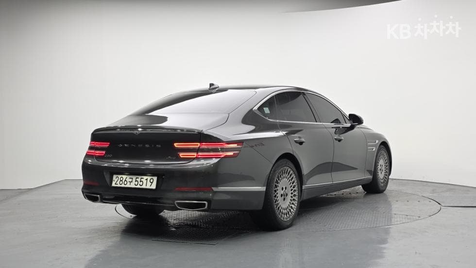 Дженезис G80(RG3)2.5 Турбо Бензин Директ Инжекция AWD - 2