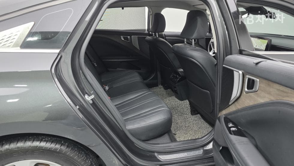 Kia K82.5L gasoline Noblesse - 14