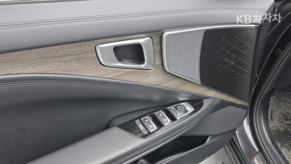 Kia K82.5L gasoline Noblesse - 17