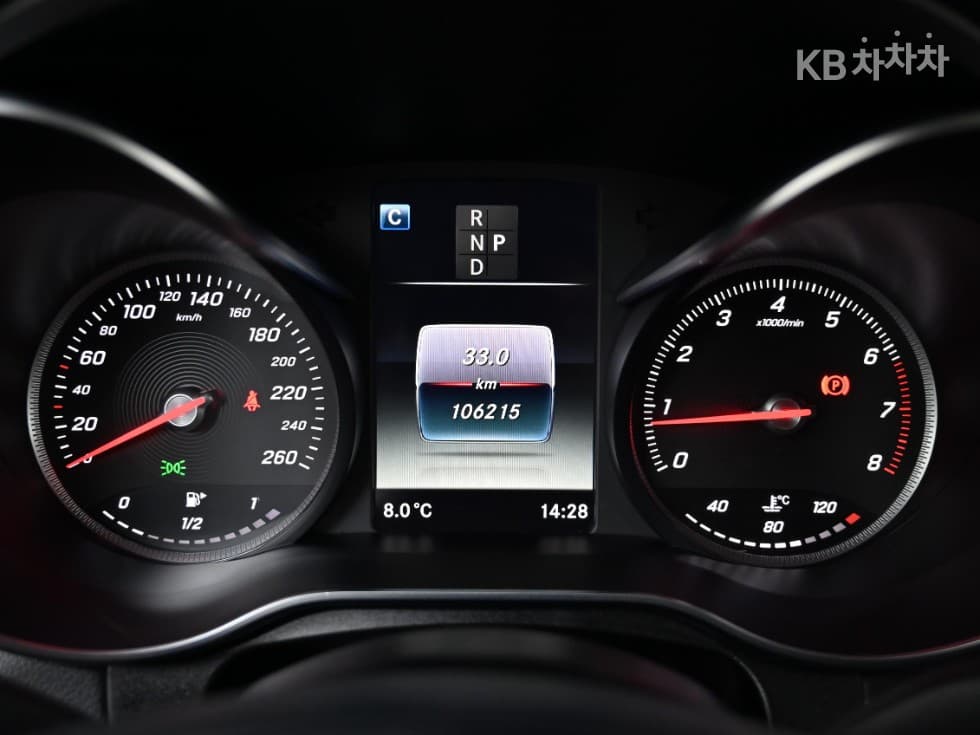 Mercedes-Benz GLC(X253)300 4Matic Coupe Standard - 8