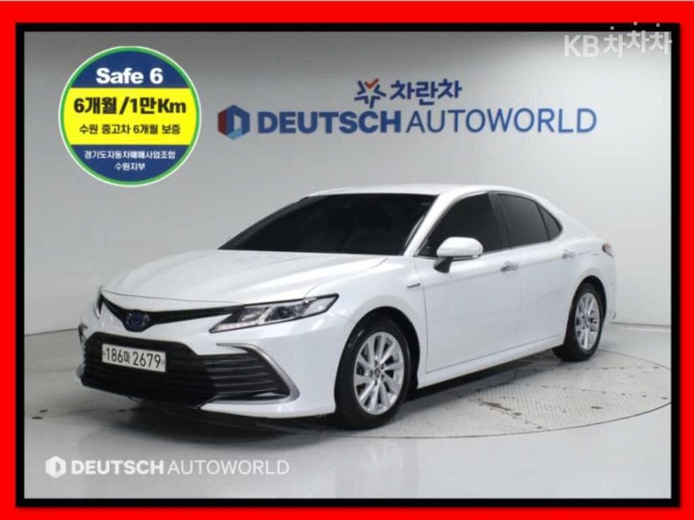Toyota Camry XV70 2.5L хибрид LE - Image 1