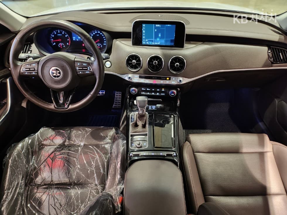 Kia Stinger2.0 Turbo 2WD 프라임 - 7