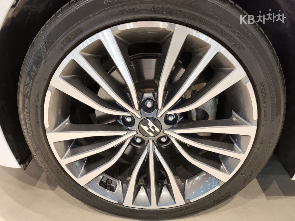 Kia Stinger2.0 Turbo 2WD 프라임 - 21