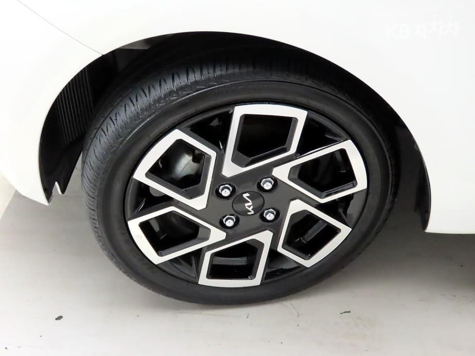 Kia The New (facelift) Ray (van)1.0 Gasoline Signature - 7