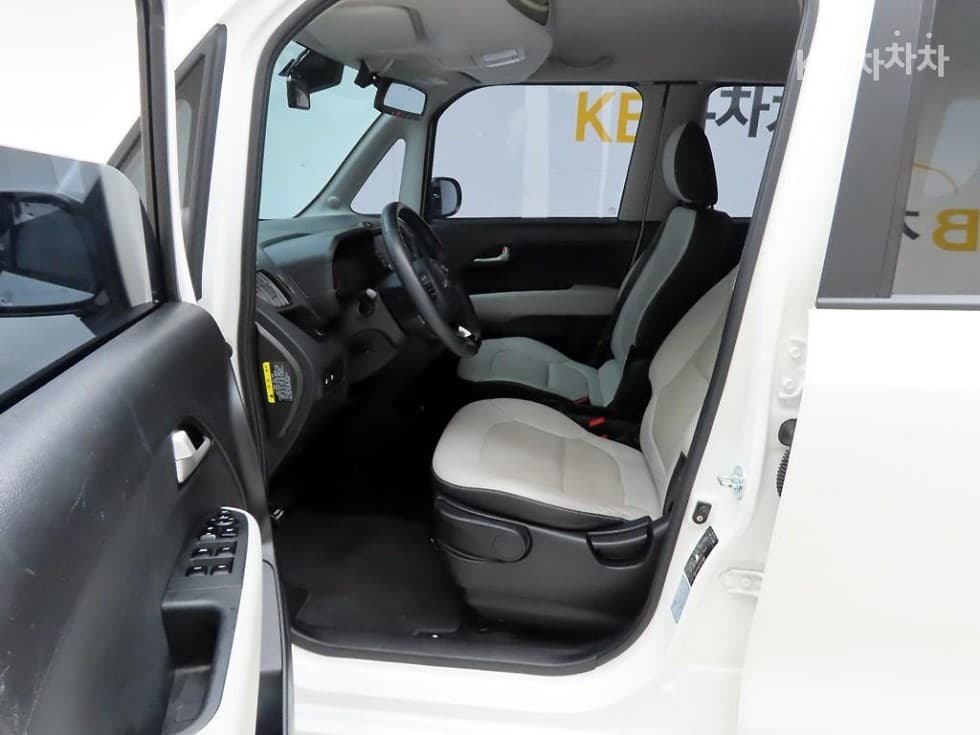 Kia The New (facelift) Ray (van)1.0 Gasoline Signature - 8