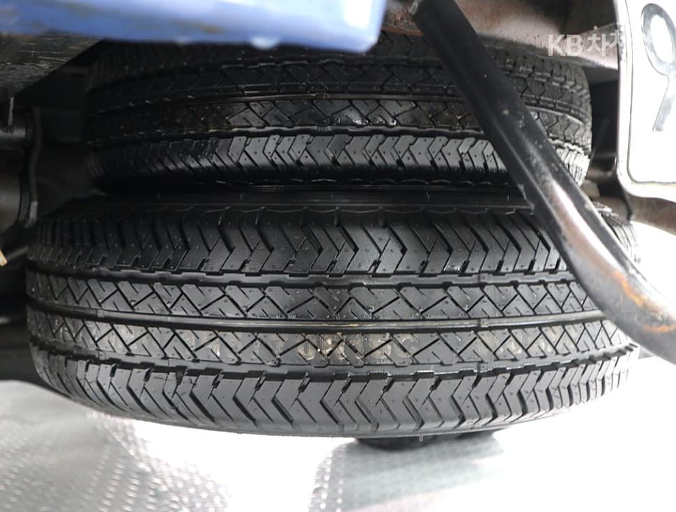 Hyundai Porter 2Extra Long Super Cab CRDi HI-SUP High-end Type - 15