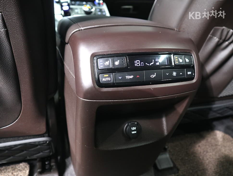 Хюндай The New (фейслифт) Palisade2.2 Дизел 4x4 Calligraphy - 15