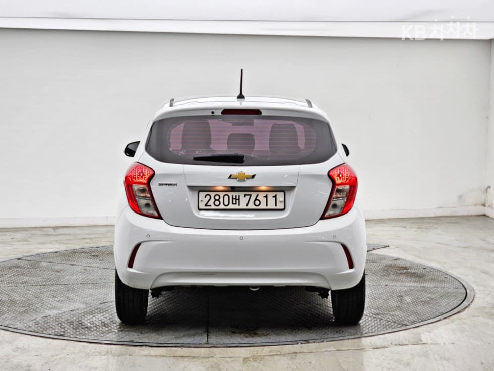 Джи Ем Корея The New (фейслифт) СпаркLT Стандартен - 2