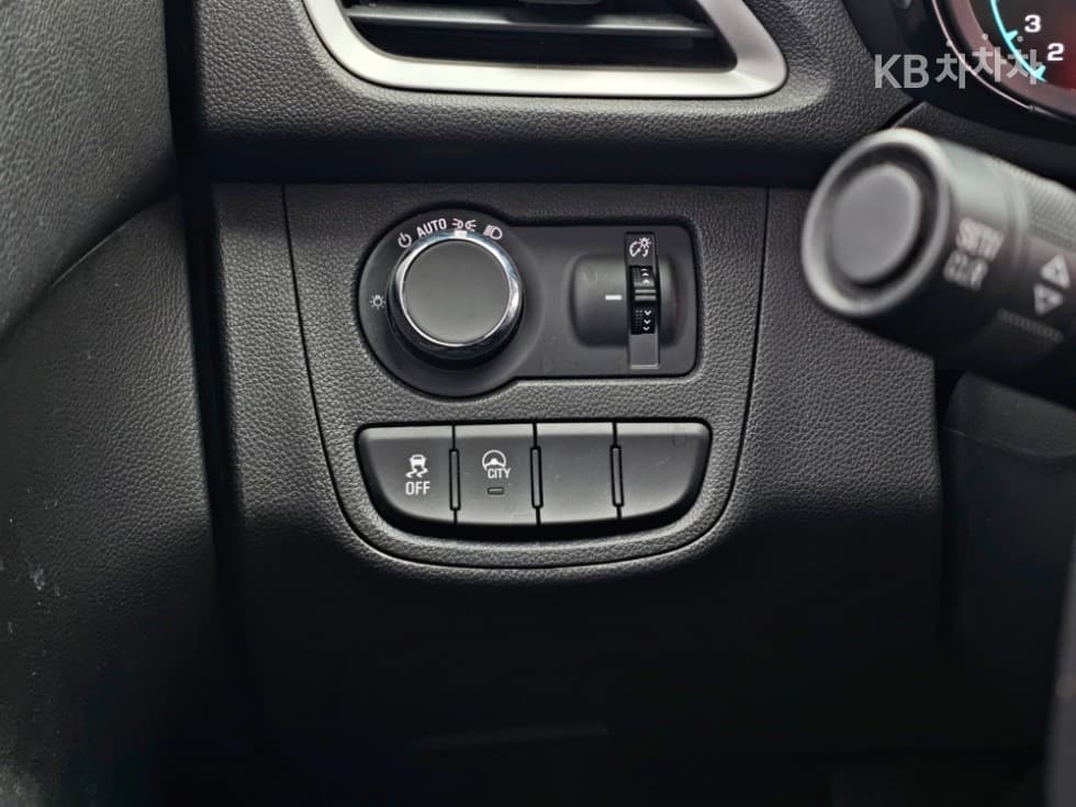 Джи Ем Корея The New (фейслифт) СпаркLT Стандартен - 7