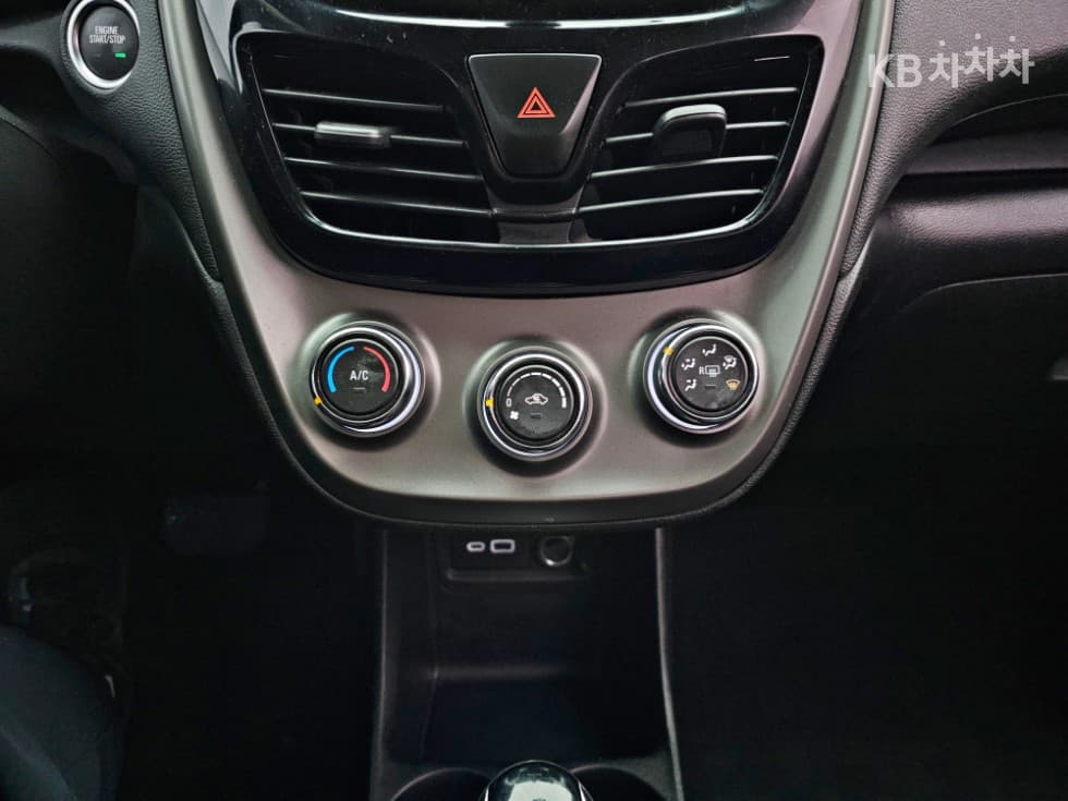 Джи Ем Корея The New (фейслифт) СпаркLT Стандартен - 12