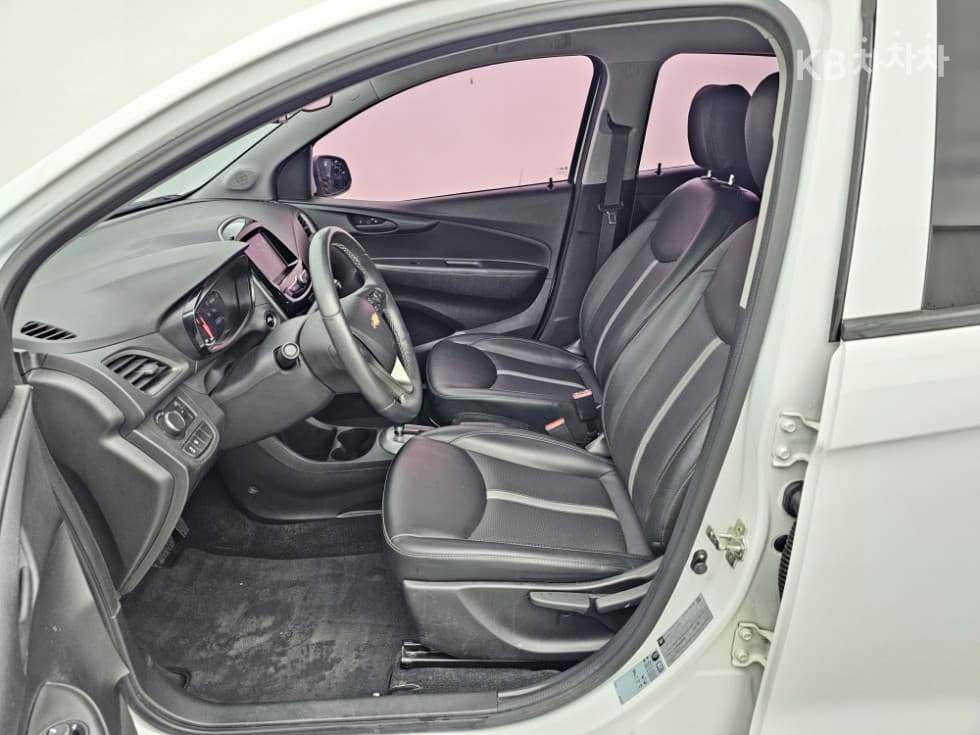 Джи Ем Корея The New (фейслифт) СпаркLT Стандартен - 16