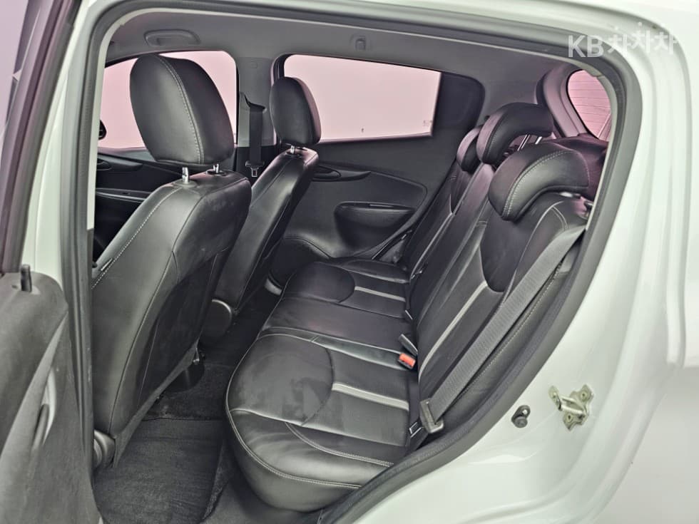 Джи Ем Корея The New (фейслифт) СпаркLT Стандартен - 17