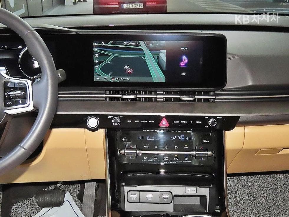 Kia Carnival 4th generationG3.5 GDI 7-seater (Limousine) Signature - 11