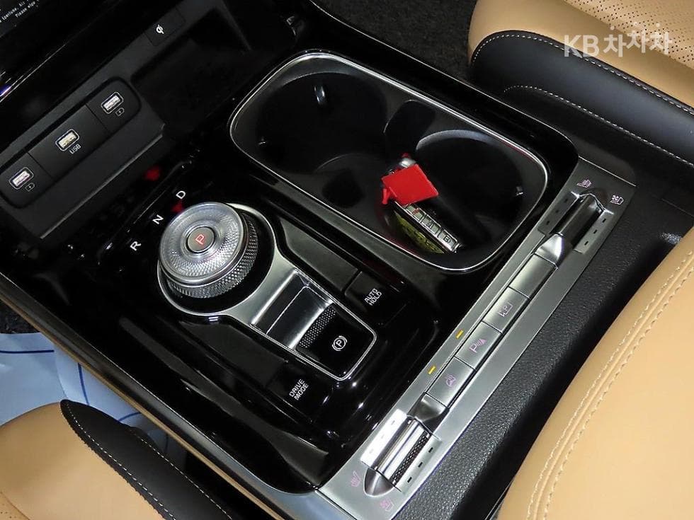 Kia Carnival 4th generationG3.5 GDI 7-seater (Limousine) Signature - 12