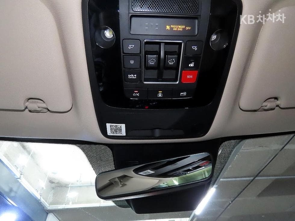 Kia Carnival 4th generationG3.5 GDI 7-seater (Limousine) Signature - 13