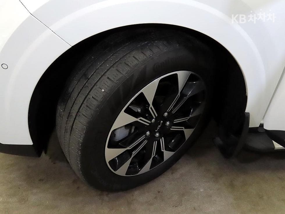 Kia Carnival 4th generationG3.5 GDI 7-seater (Limousine) Signature - 20