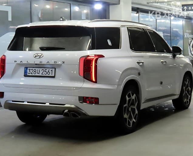Хюндай Palisade2.2 Дизел 7-местен (Лимузин) Calligraphy - 4