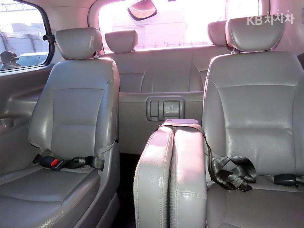 Хюндай Гранд Старекс12-местен Комби CVX 4x4 Premium - 7