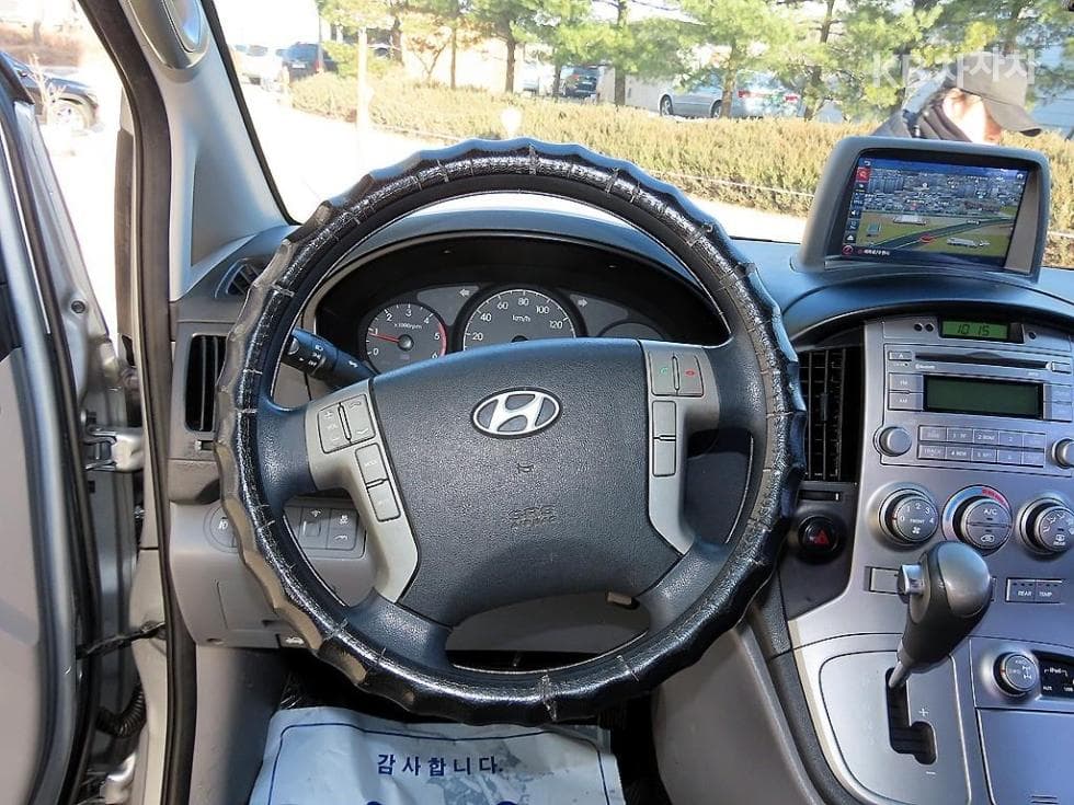 Хюндай Гранд Старекс12-местен Комби CVX 4x4 Premium - 9