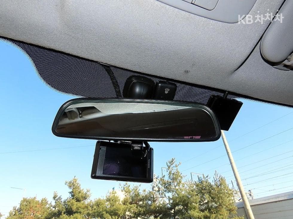 Хюндай Гранд Старекс12-местен Комби CVX 4x4 Premium - 17