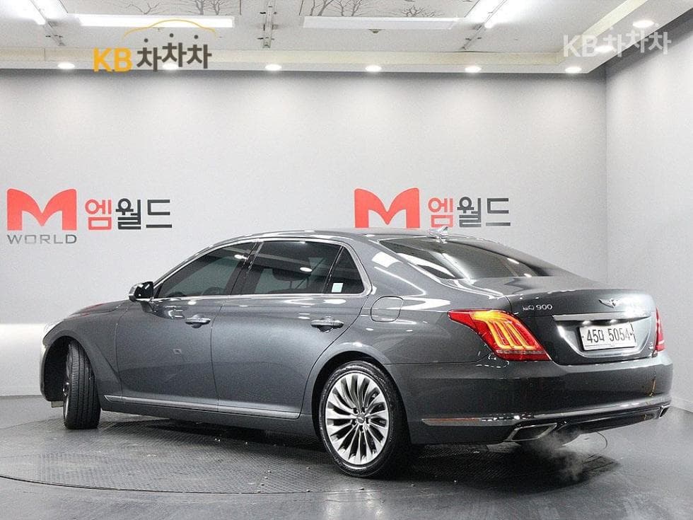 Genesis EQ9003.8 GDI AWD Premium Luxury - 4