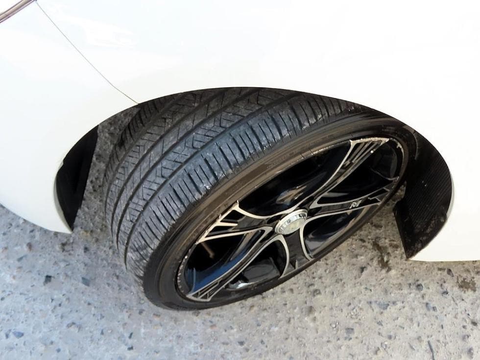 Hyundai VelosterDCT Pack - 19