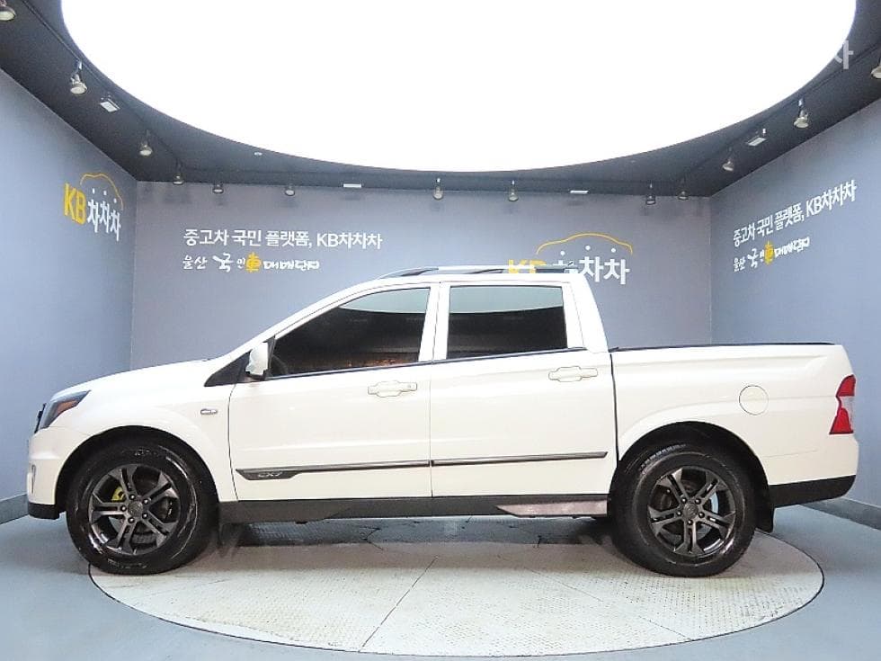 KG Mobility Korando Sports (pickup variant)CX7 4WD 패션 - 5