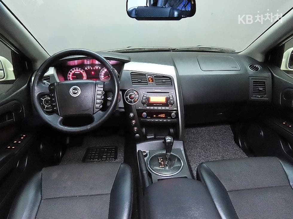 KG Mobility Korando Sports (pickup variant)CX7 4WD 패션 - 6