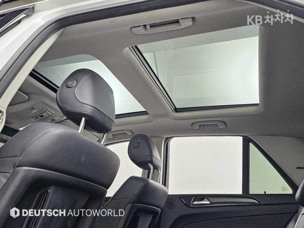 Mercedes-Benz GLE(W166)350 d 4Matic Стандартен - 19