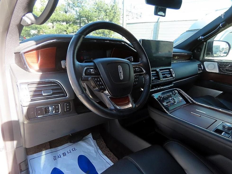 링컨 네비게이터 4th generation(U554)3.5 L Reserve - 8