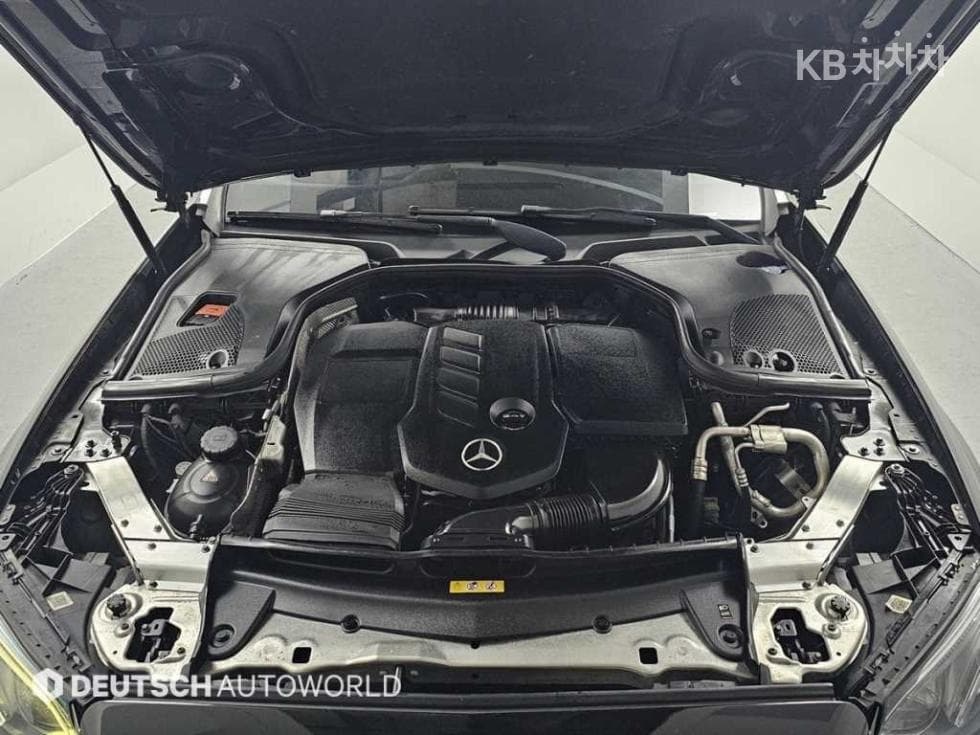 Mercedes-Benz E-Клас (W213)E220d Exclusive - 6