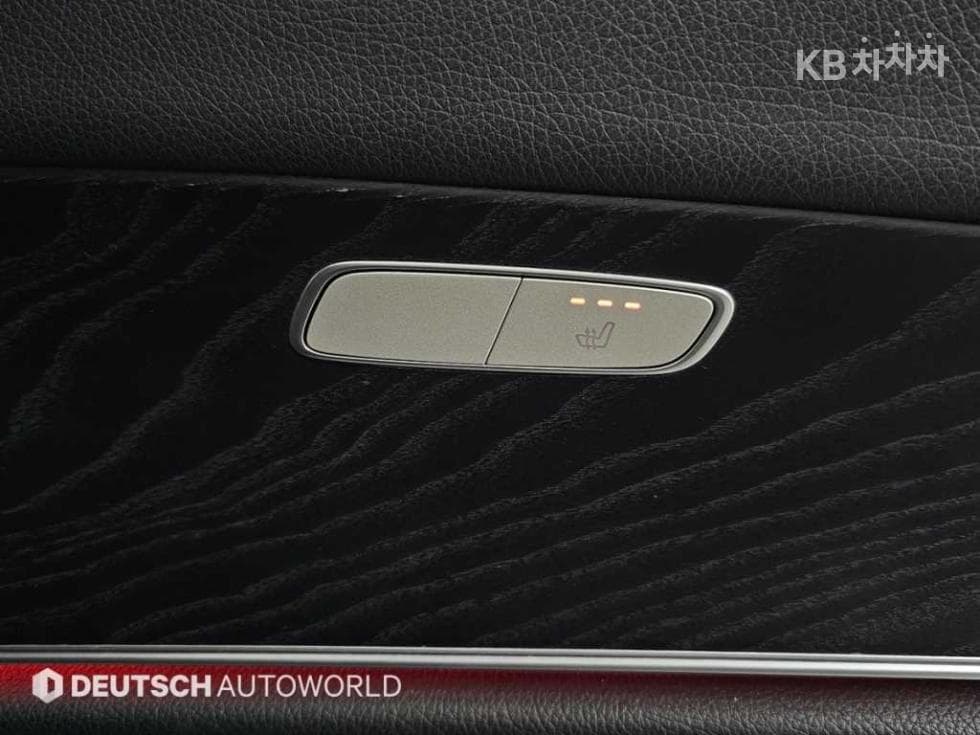 Mercedes-Benz E-Клас (W213)E220d Exclusive - 16