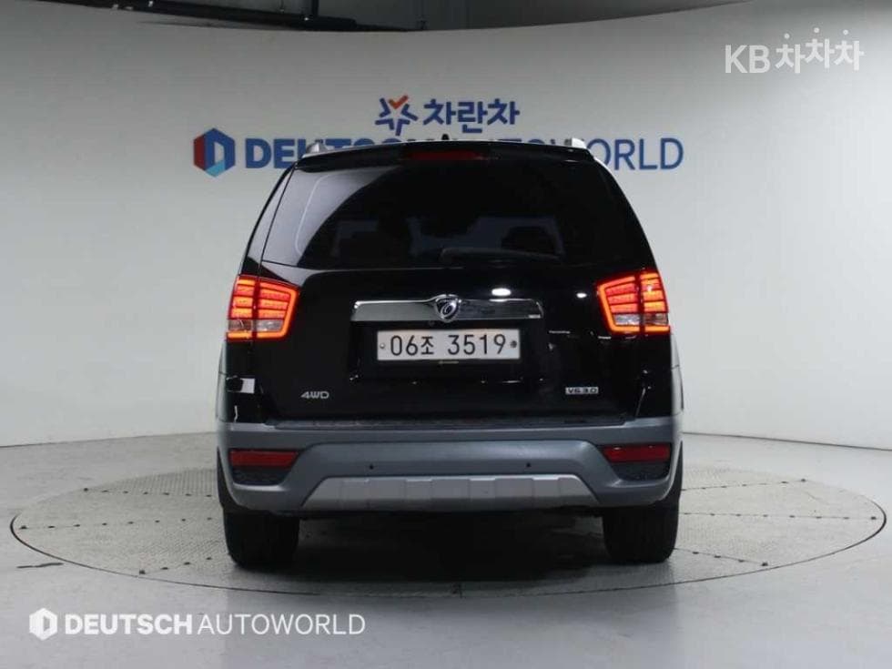 Киа The New (фейслифт) Mohave4x4 President 7-местен (Лимузин) - 4