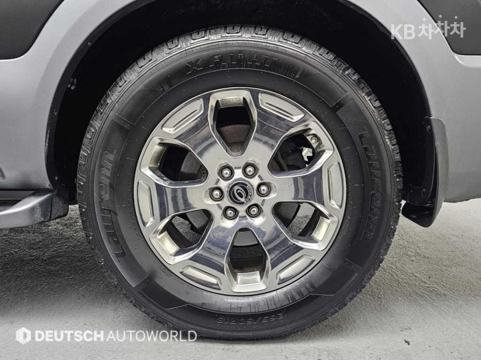 Киа The New (фейслифт) Mohave4x4 President 7-местен (Лимузин) - 5