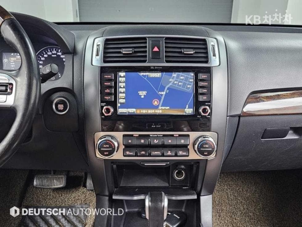 Киа The New (фейслифт) Mohave4x4 President 7-местен (Лимузин) - 14