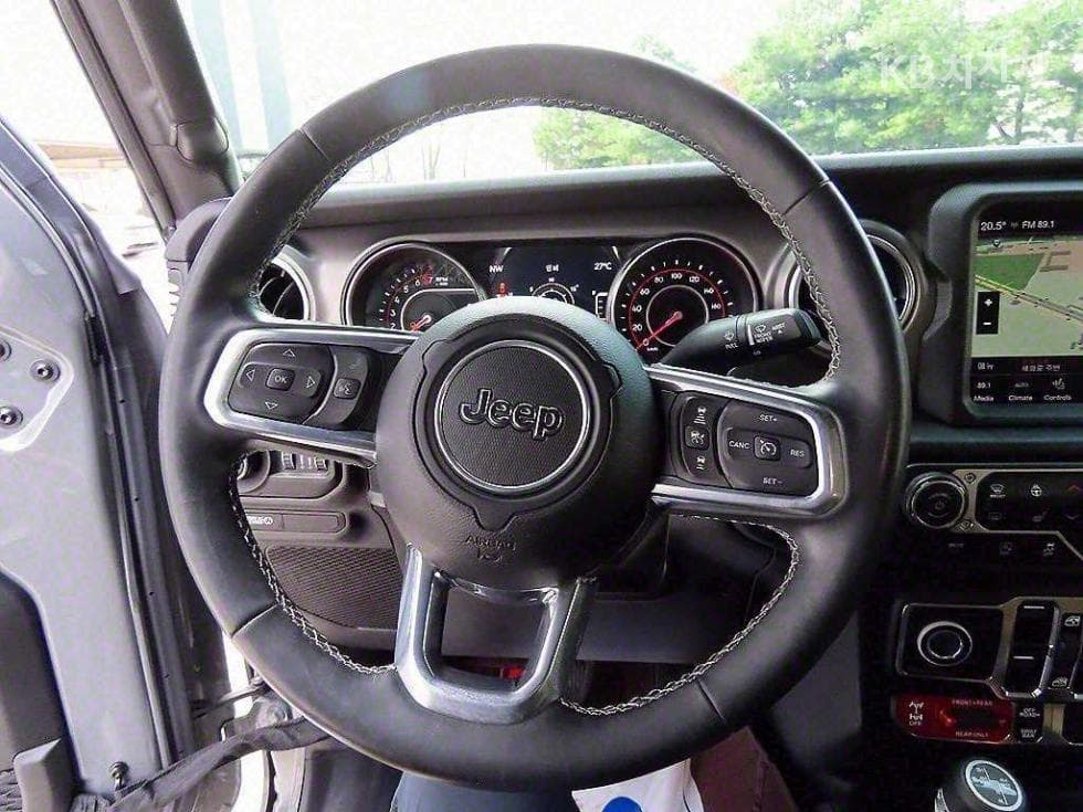 지프 글래디에이터3.6 Rubicon - 8