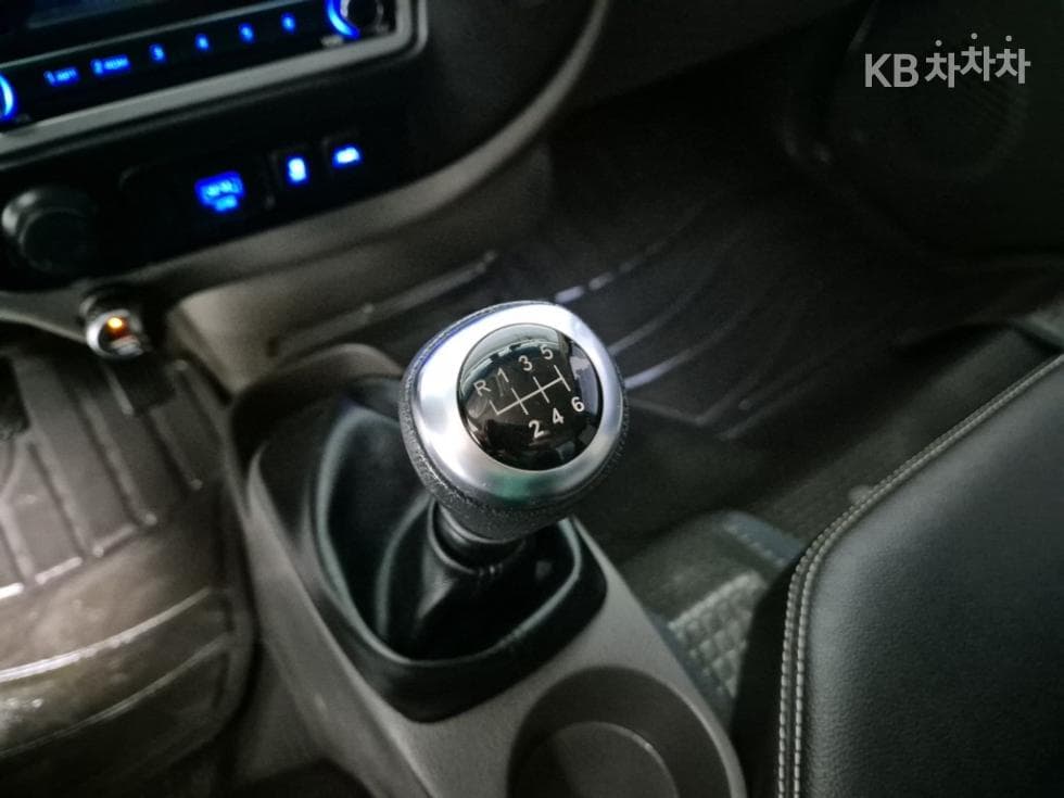 Хюндай Porter 2LPG 하이Box Truck Удължено междуосие Super Cab Смарт - 7