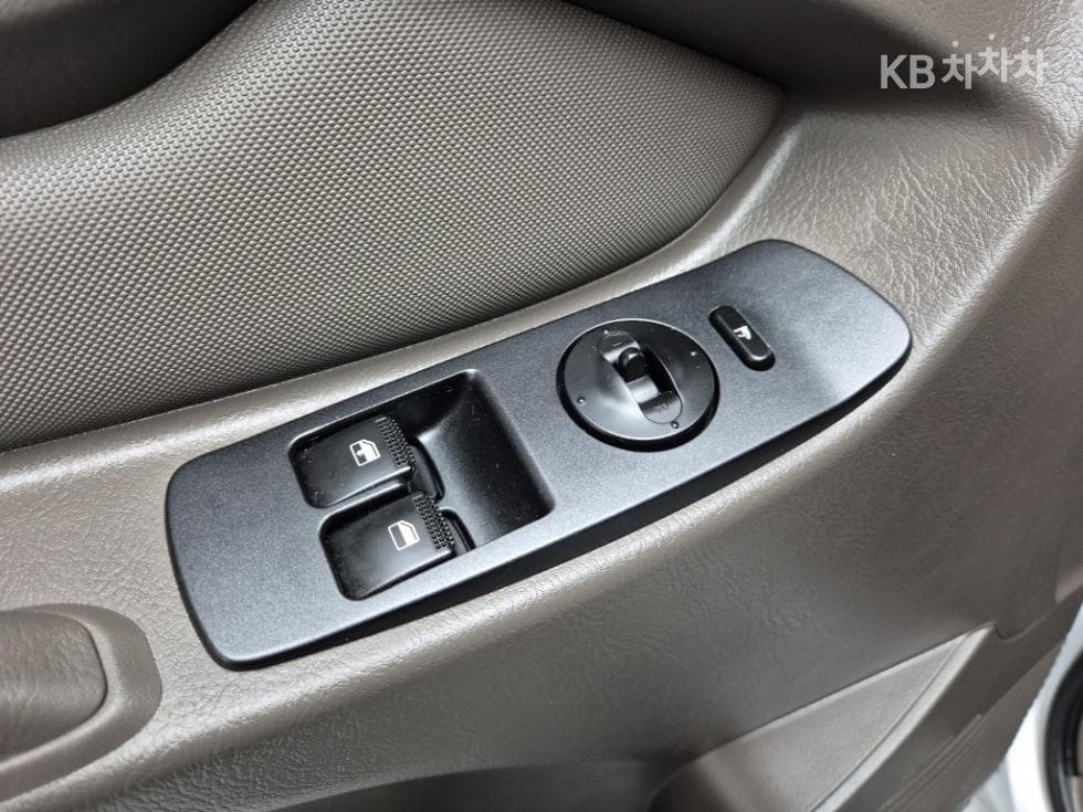 Хюндай Porter 2LPG 하이Box Truck Удължено междуосие Super Cab Смарт - 15