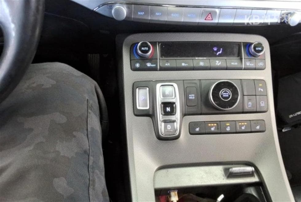 Hyundai Palisade2.2 Diesel 8-seater Exclusive - 8