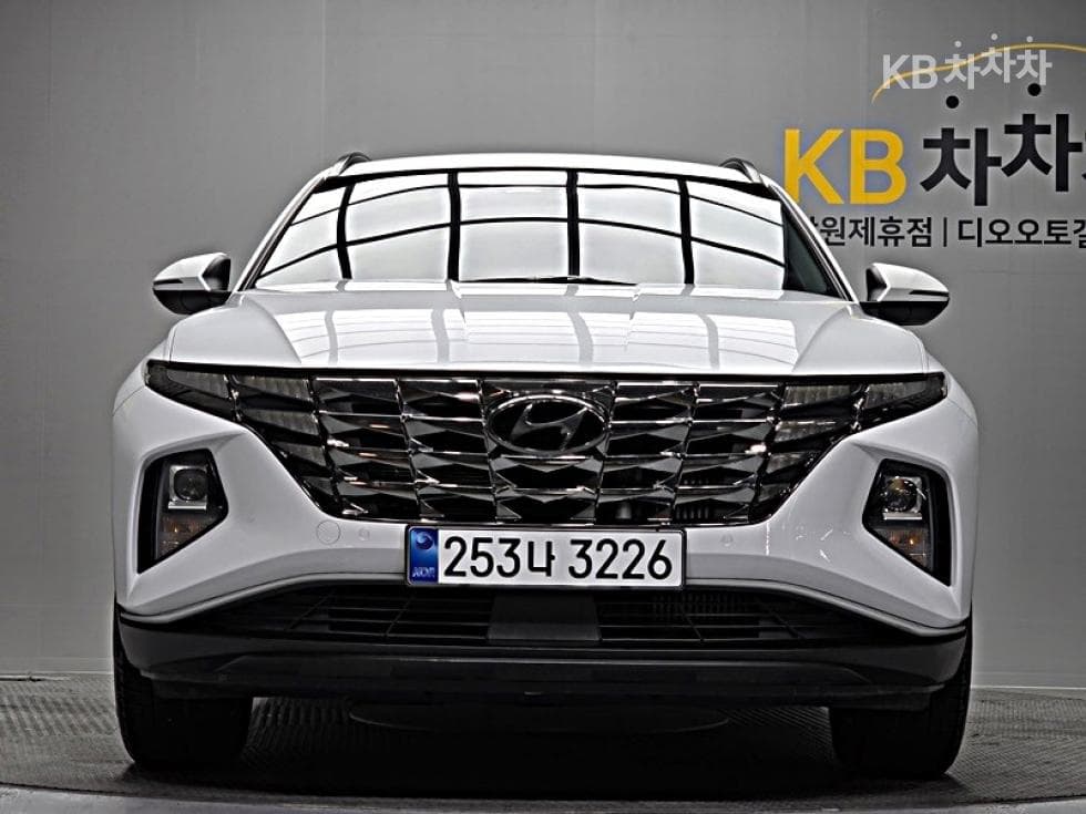 Hyundai The All New Tucson(NX (Lexus SUV)4)Diesel 2.0 2WD Premium - 2