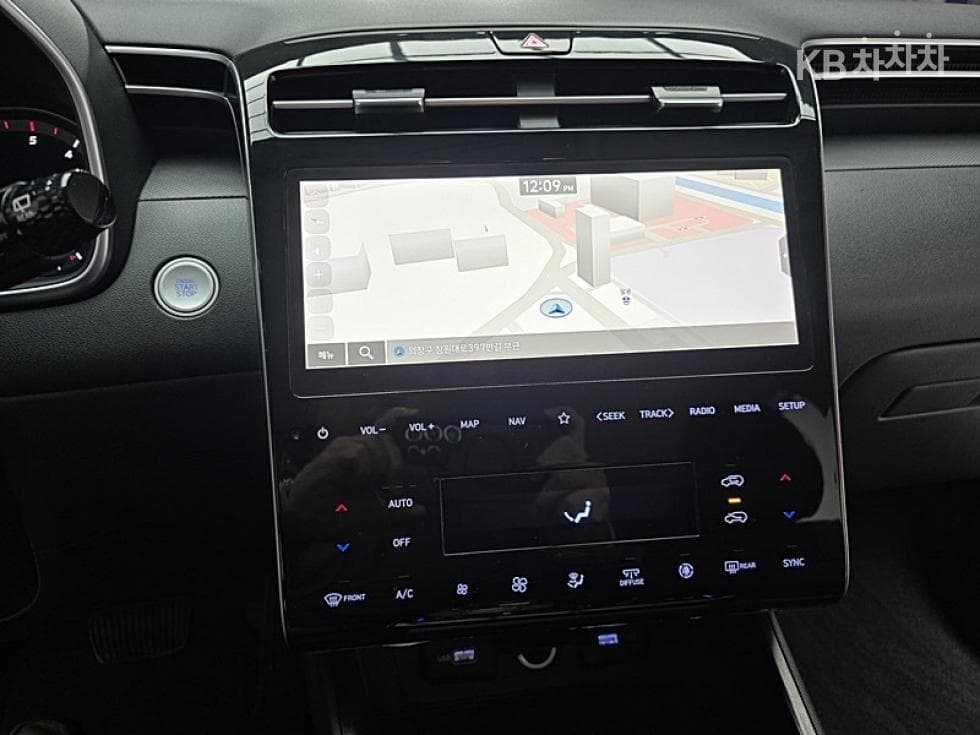 Hyundai The All New Tucson(NX (Lexus SUV)4)Diesel 2.0 2WD Premium - 7