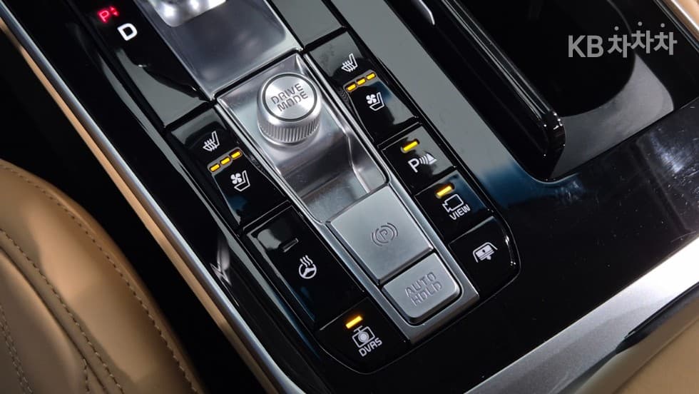 Киа K7 Premiere3.0 GDi Signature - 18