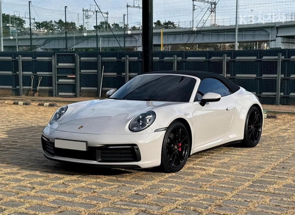 Porsche 911(992) Carrera S Cabriolet - Image 1