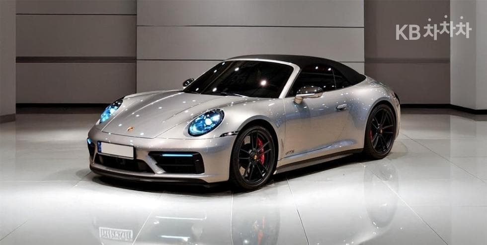 Porsche 911(992) Carrera 4 GTS Cabriolet - Image 1