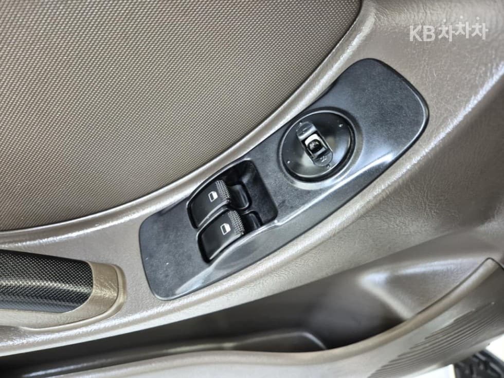 Хюндай Porter 2Удължено междуосие Super Cab 저상Box Truck Стил - 16